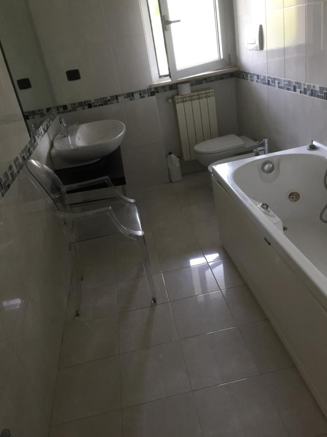 شقة Casa Delle Sorprese بيسكارا المظهر الخارجي الصورة