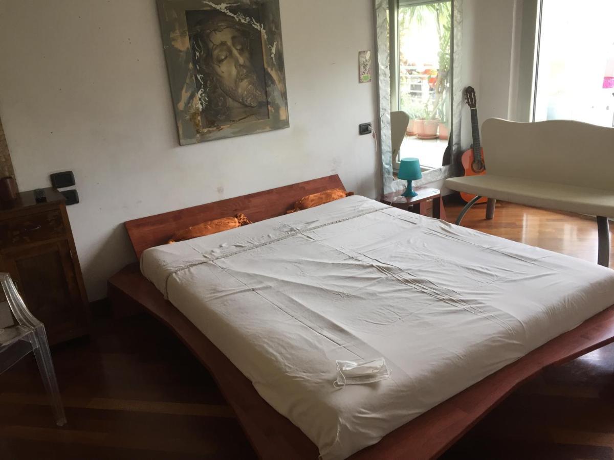 شقة Casa Delle Sorprese بيسكارا المظهر الخارجي الصورة